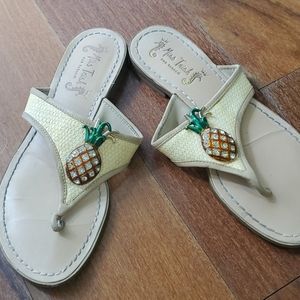 Miss Trish pineapples 🍍  sandals